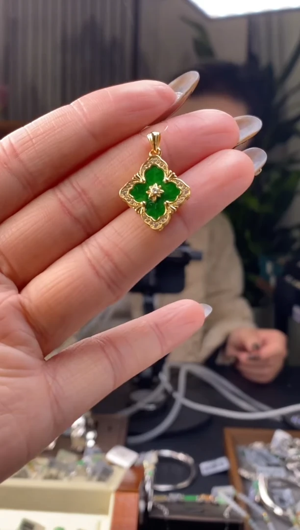 颈饰银S925镶嵌翡翠19246