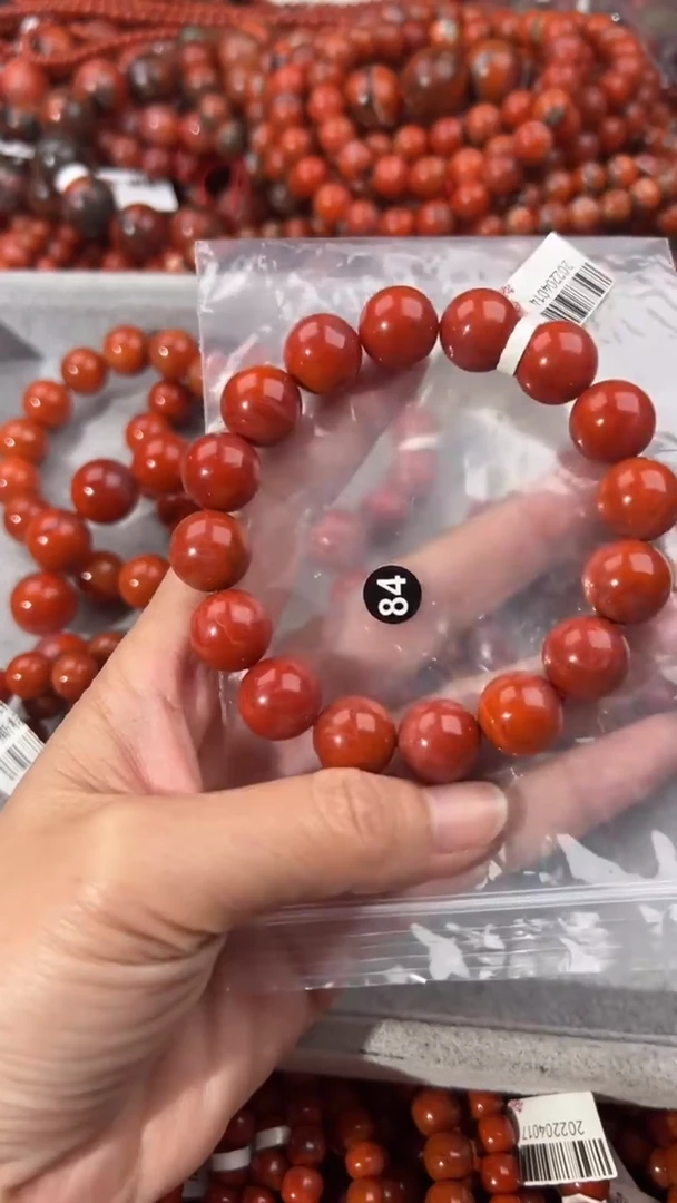 南红玛瑙手串未镶嵌13+