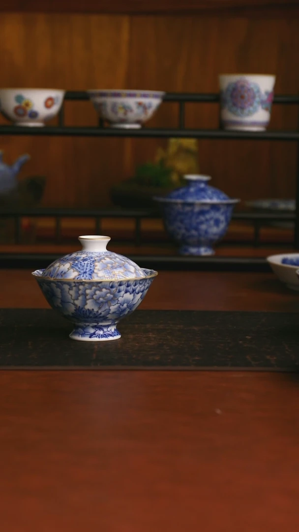 景德镇手工手绘的37