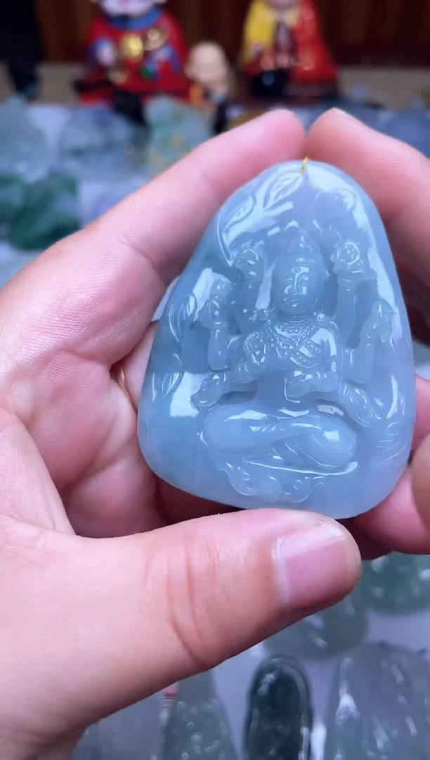 颈饰未镶嵌翡翠1