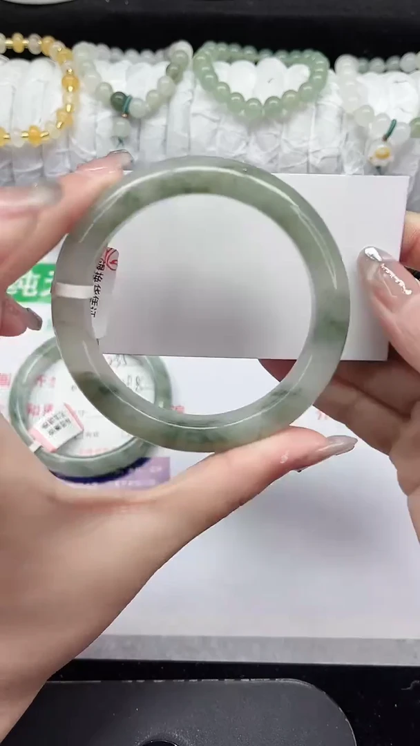 未镶嵌手镯石英质玉236-58/59