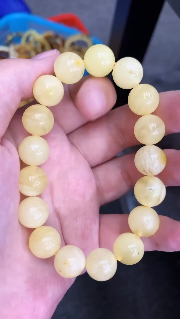 未镶嵌琥珀珠宝奇石226
