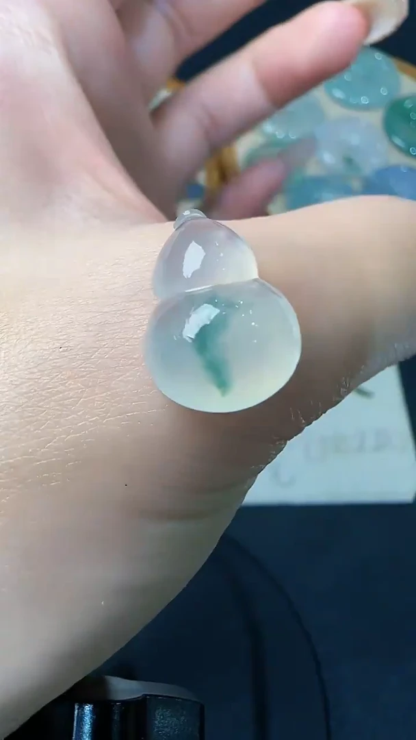 定制翡翠未镶嵌毛货26