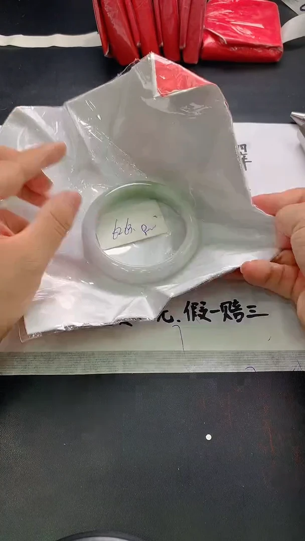 翡翠手镯未镶嵌317