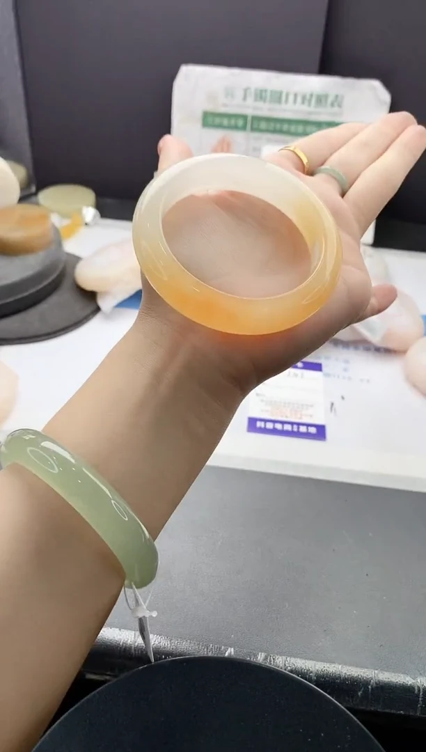 未镶嵌手镯石英质玉j47-HHB58+