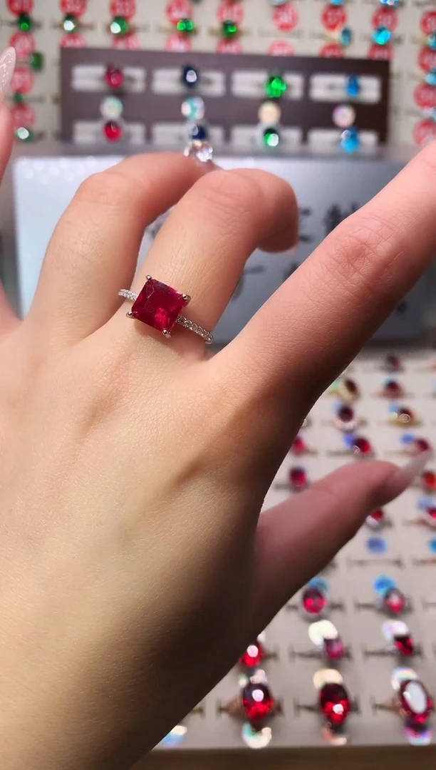 银S925镶嵌戒指红宝石方8*8 银托