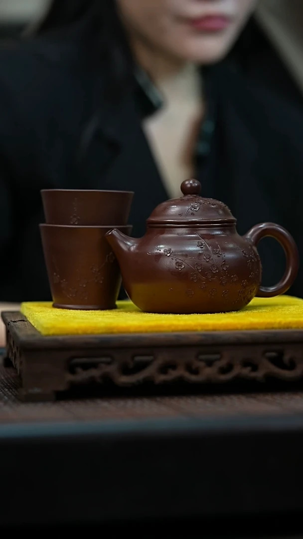 宜兴岁颐传砂原矿全手12+两个杯子
