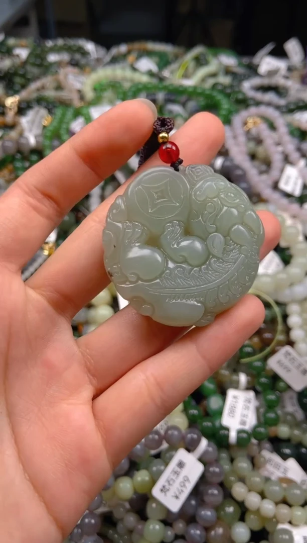 和田玉未镶嵌挂件1