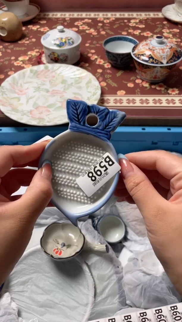 瓷片关***事瓷器瓷器B598