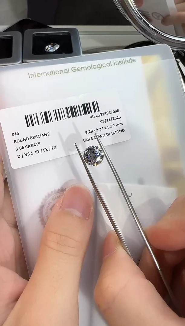 裸石实验室培育钻石@ 3.06ct 先鉴赏，再定制！