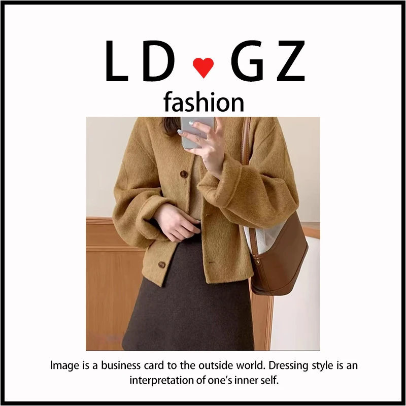 拼接短外套秋冬小香风圆领短款毛呢女装毛呢外套