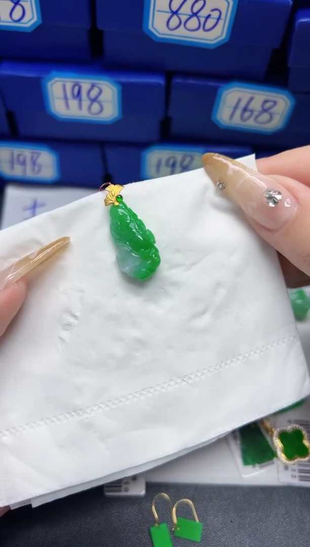 【闪购商品】翡翠颈饰18K金镶嵌Y缅料A货/支持复检/一件