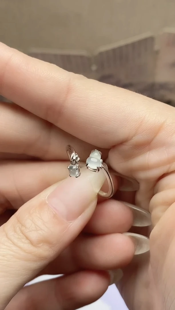 未镶嵌翡翠耳饰天然翡翠