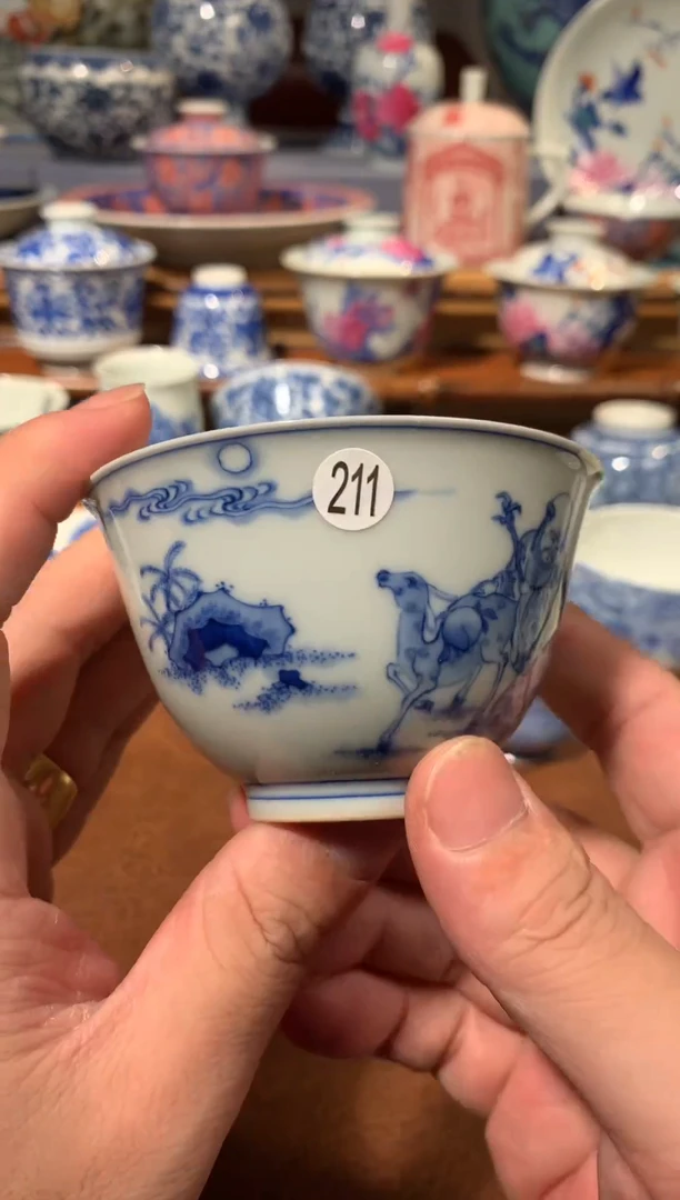 211青花人物杯子tx102