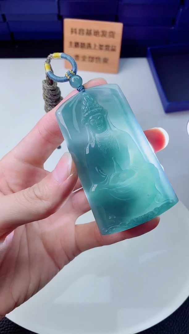 翡翠未镶嵌颈饰111111