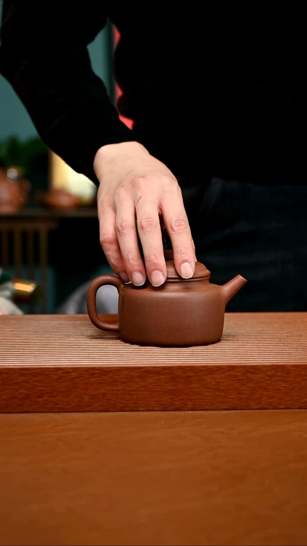 茶壶紫砂精工底槽清德钟089
