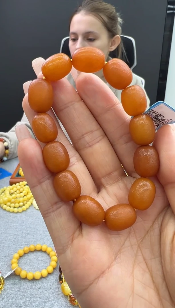 【闪购商品】琥珀手链未镶嵌793秒拍号