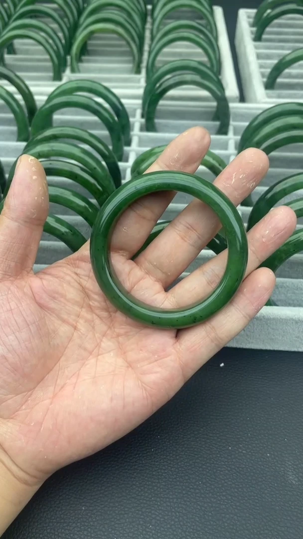 未镶嵌手镯和田玉（碧玉）60-56.2