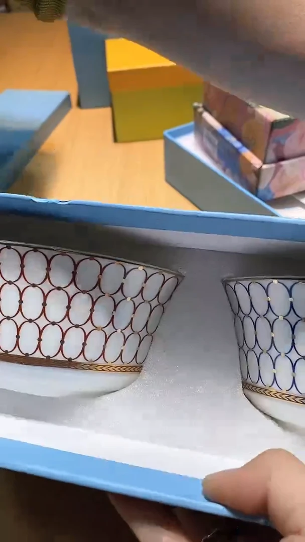 【闪购商品】瓷片锅碗瓢盆一件不剩