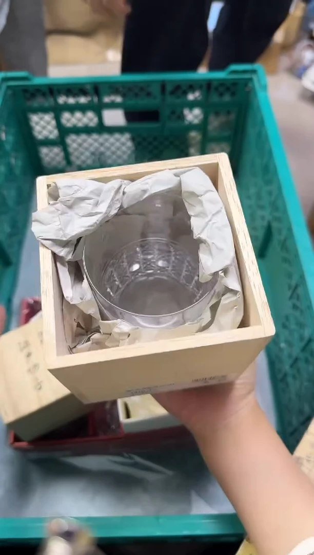 手工艺品玻璃木**王266