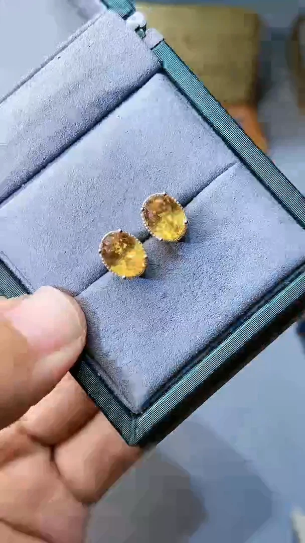 【闪购商品】彩色蓝宝石耳饰银S925镶嵌354