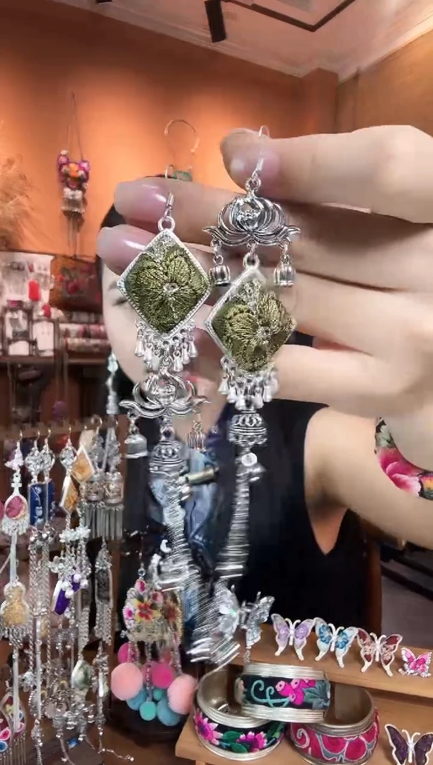 刺绣纯手工民族风耳环