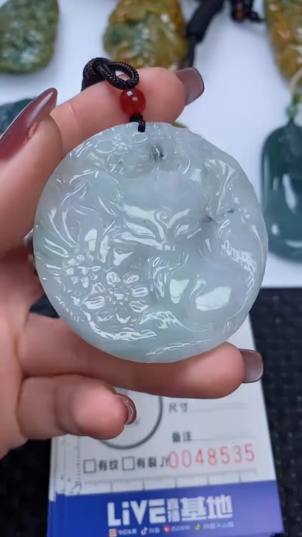 【闪购商品】翡翠颈饰未镶嵌1111111111111111