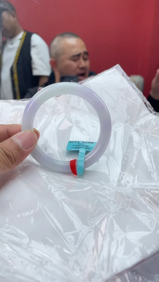 未镶嵌手镯翡翠翡翠手镯1