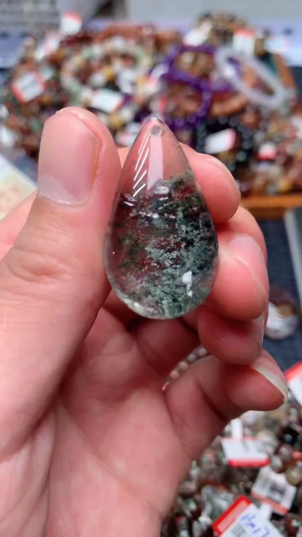 未镶嵌吊坠(赠链)水晶234