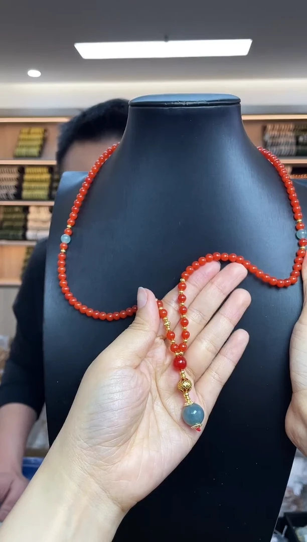 【闪购商品】南红玛瑙·未镶嵌多样性发一件