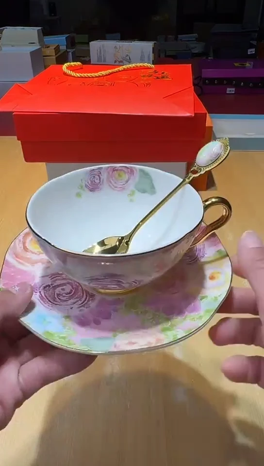 瓷片生活的本意是开心啊@@1