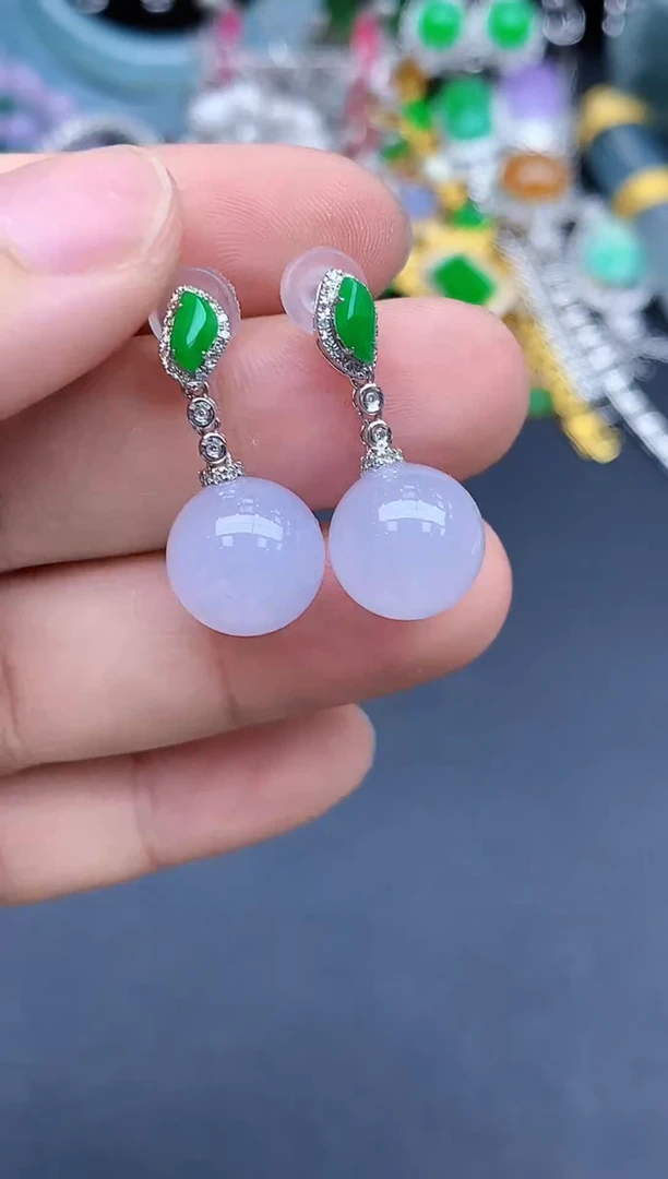 颈饰18K金镶嵌翡翠551-春日珠宝