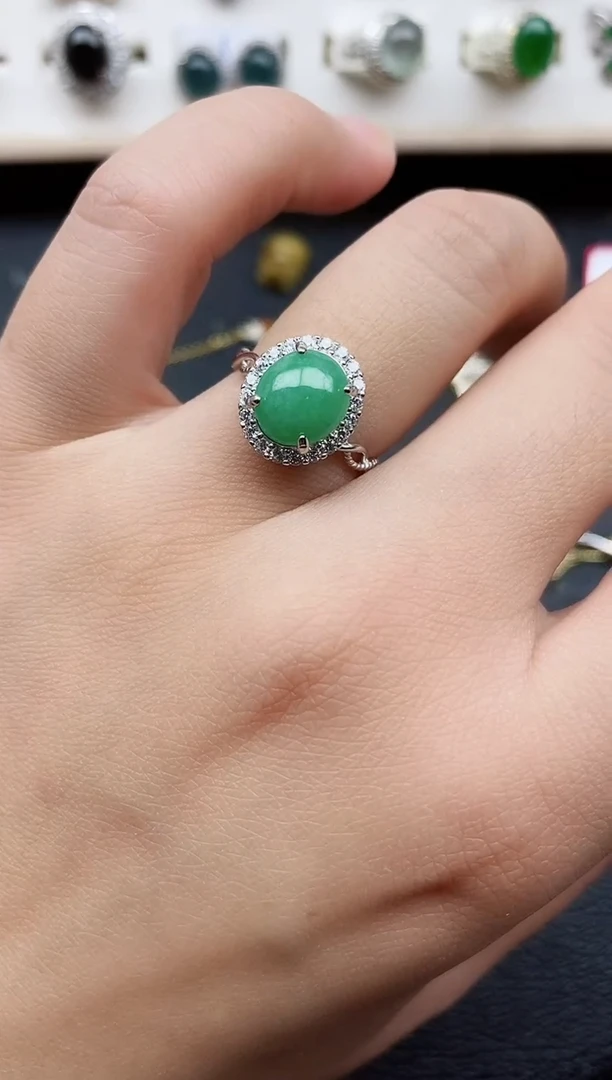 【闪购商品】翡翠戒指银S925镶嵌111111