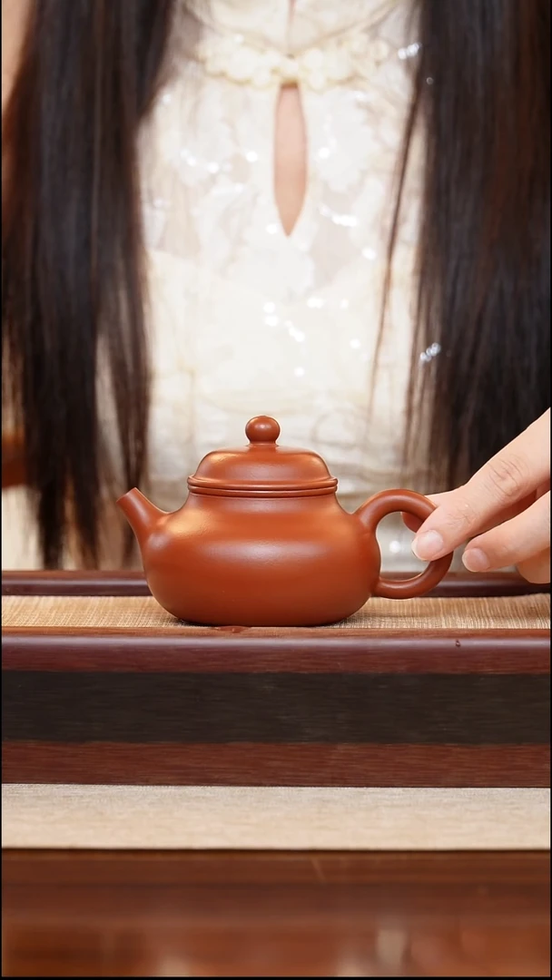 紫砂壶朱泥容天180cc