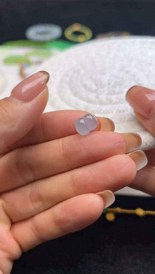 未镶嵌定制翡翠立体冰紫葫芦2500+250