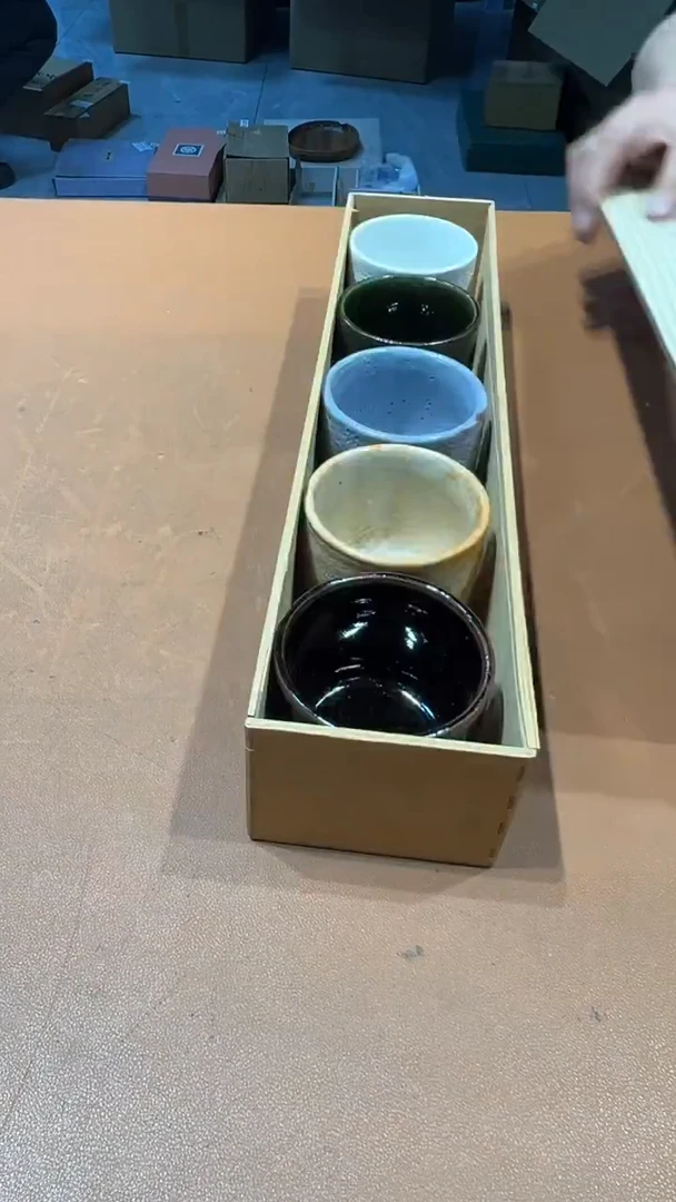 可*阿达西日瓷摆件839