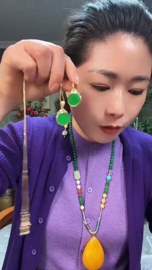 【闪购商品】树脂制品0000000T123