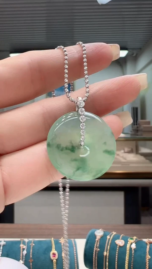 【闪购商品】翡翠吊坠(不含链)18K金镶嵌翡翠平安扣吊坠