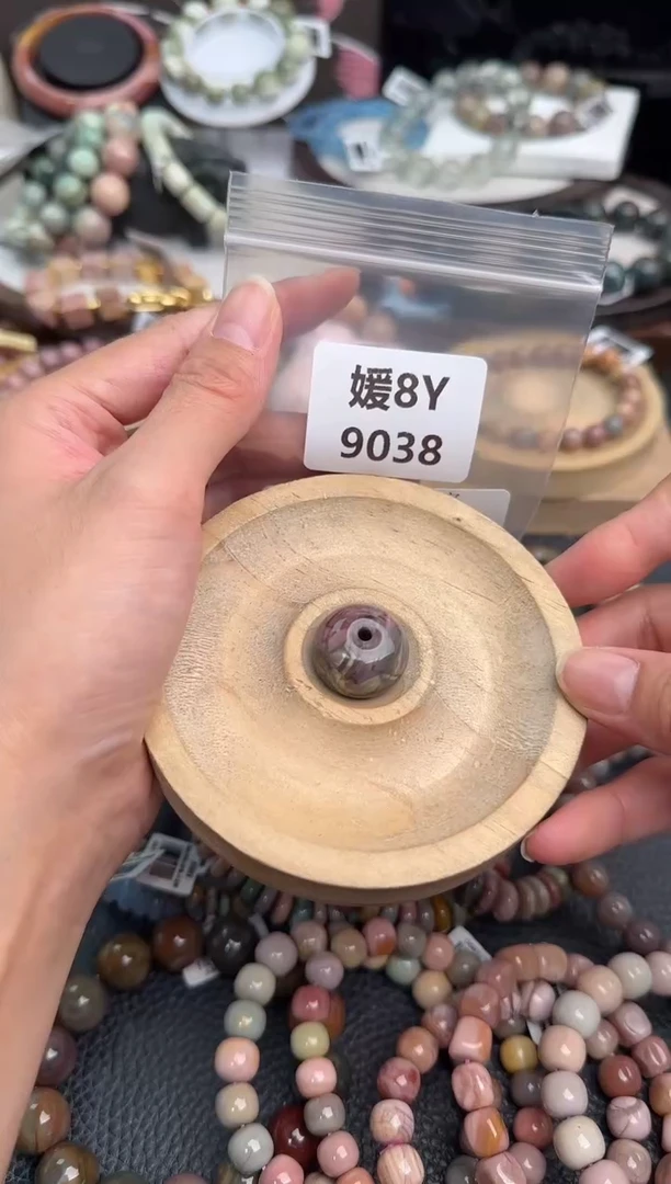 未镶嵌手链石英质玉A****️8Y9038