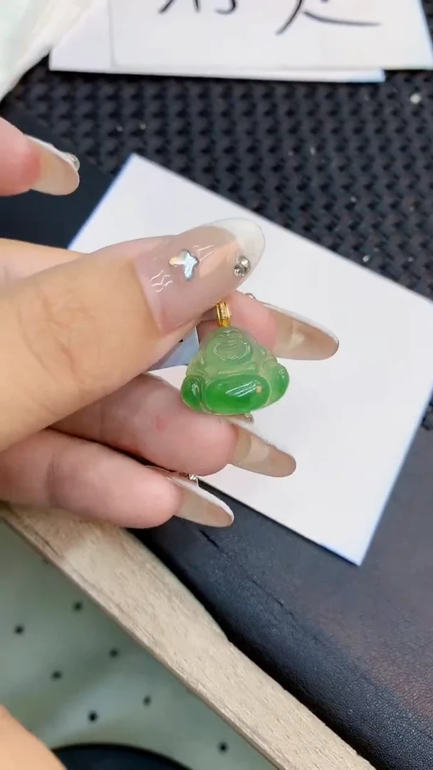 翡翠18K金镶嵌吊坠(不含链)1