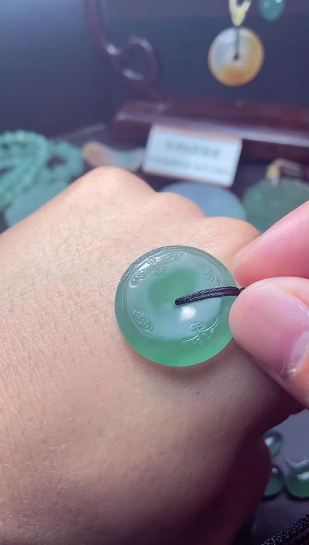 未镶嵌定制翡翠a货翡翠