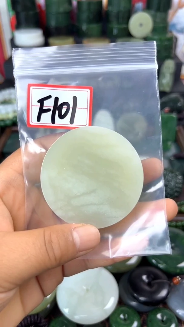 和田玉未镶嵌珠宝半成品镯芯
