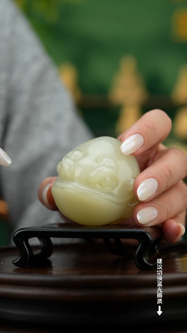 玉【招财金蟾】天然玉石手把件