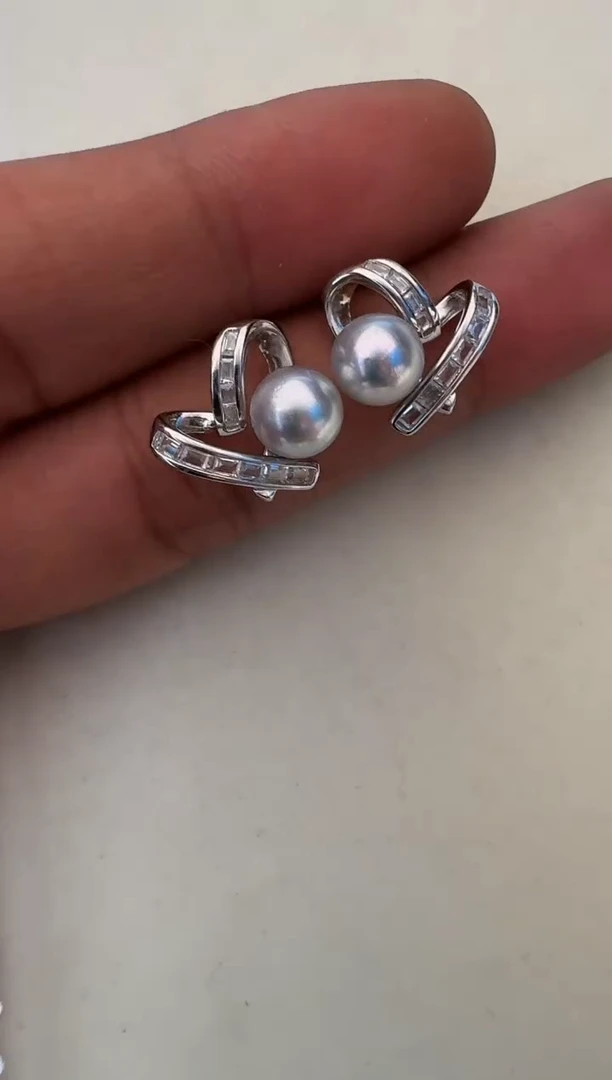 银S925镶嵌海水珍珠耳饰耳钉