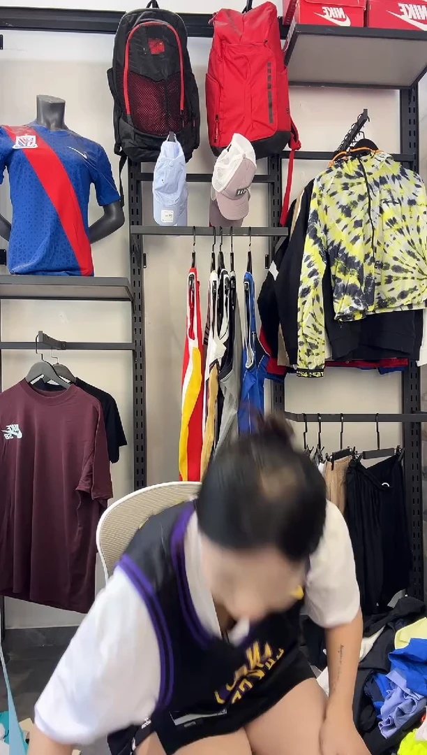 341编码 耐克卫衣服饰过款为准 尺码