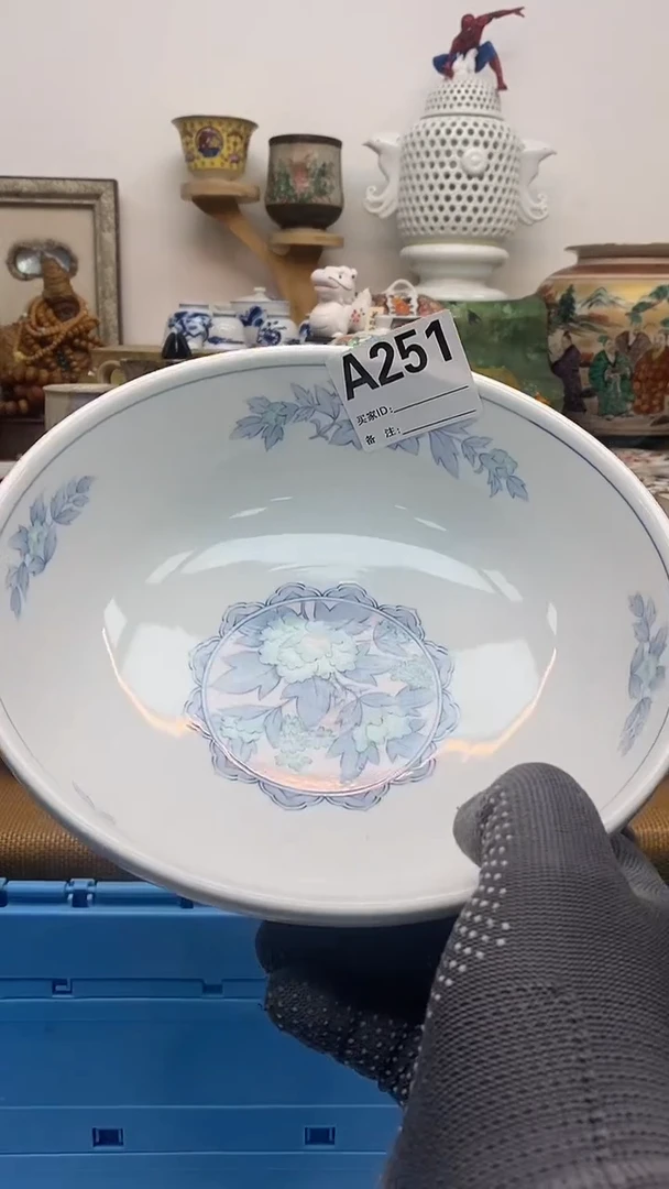瓷片淡**笑晶禧美瓷精品瓷器251