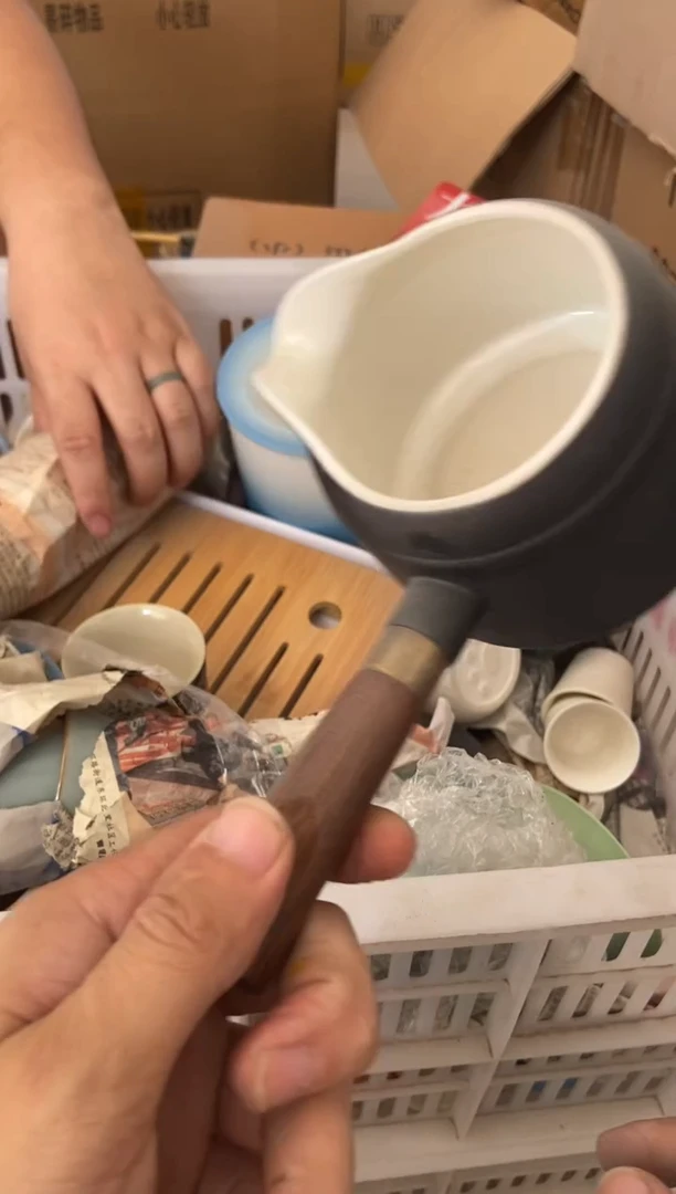 无运费险有瑕疵的摄影的产品有使用过的痕迹有点脏介意勿拍