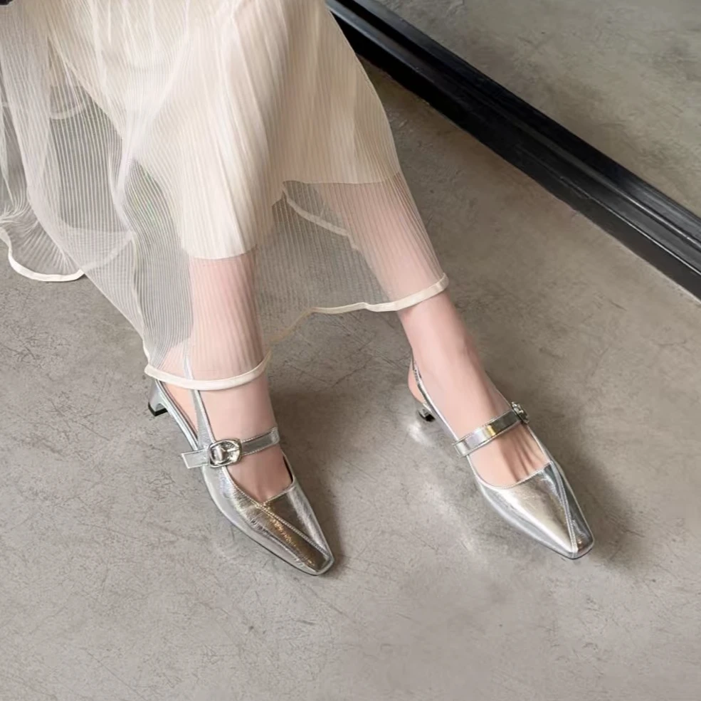 粗跟牛皮后空凉鞋333229银香槟