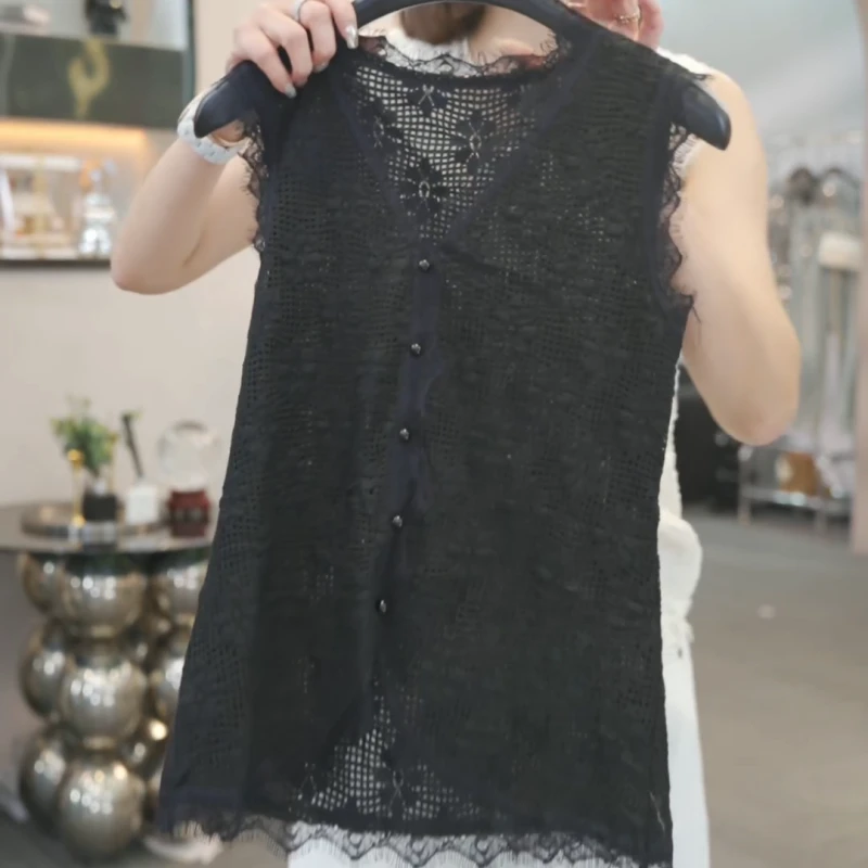 2025新款设计感蕾丝边V领打底百搭上衣背心LK2501411