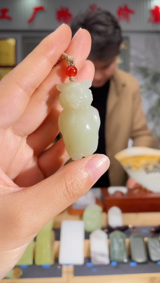 【闪购商品】和田玉颈饰未镶嵌拍一发一 多样性发货